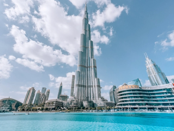 Burj Khalifa Dubai luxury real estate investment